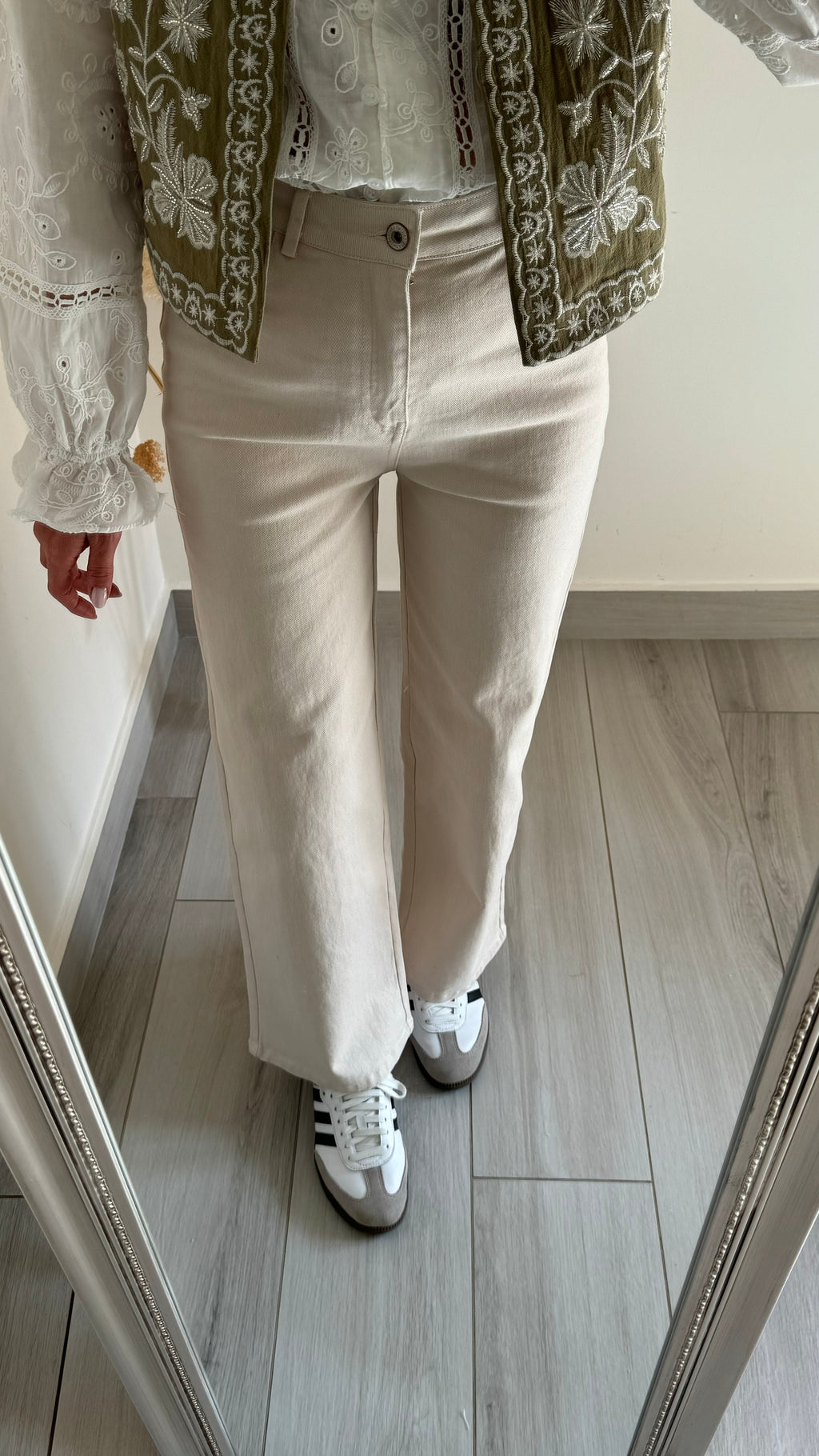 JEANS CUORE RICAMATO