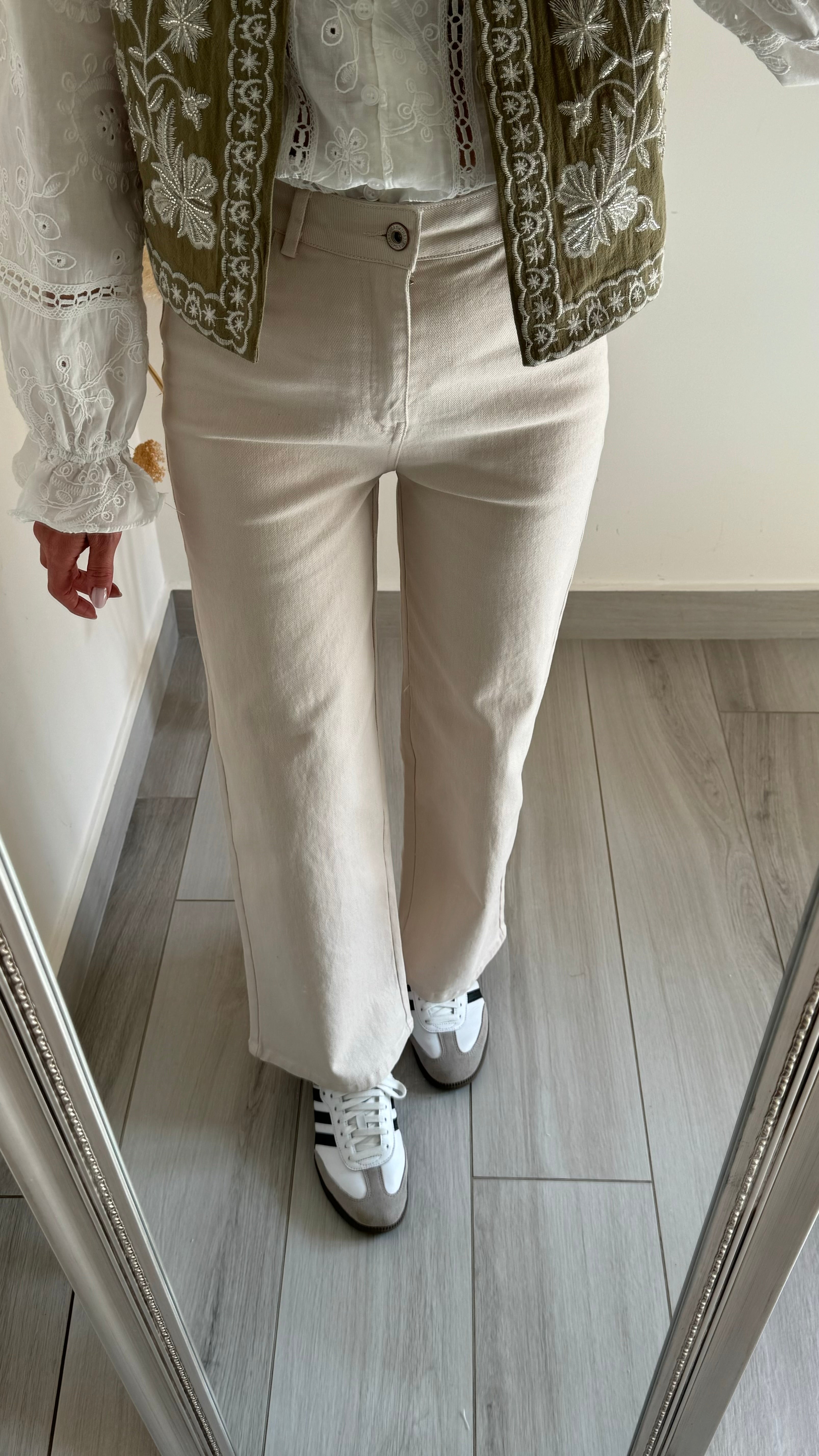 JEANS CUORE RICAMATO