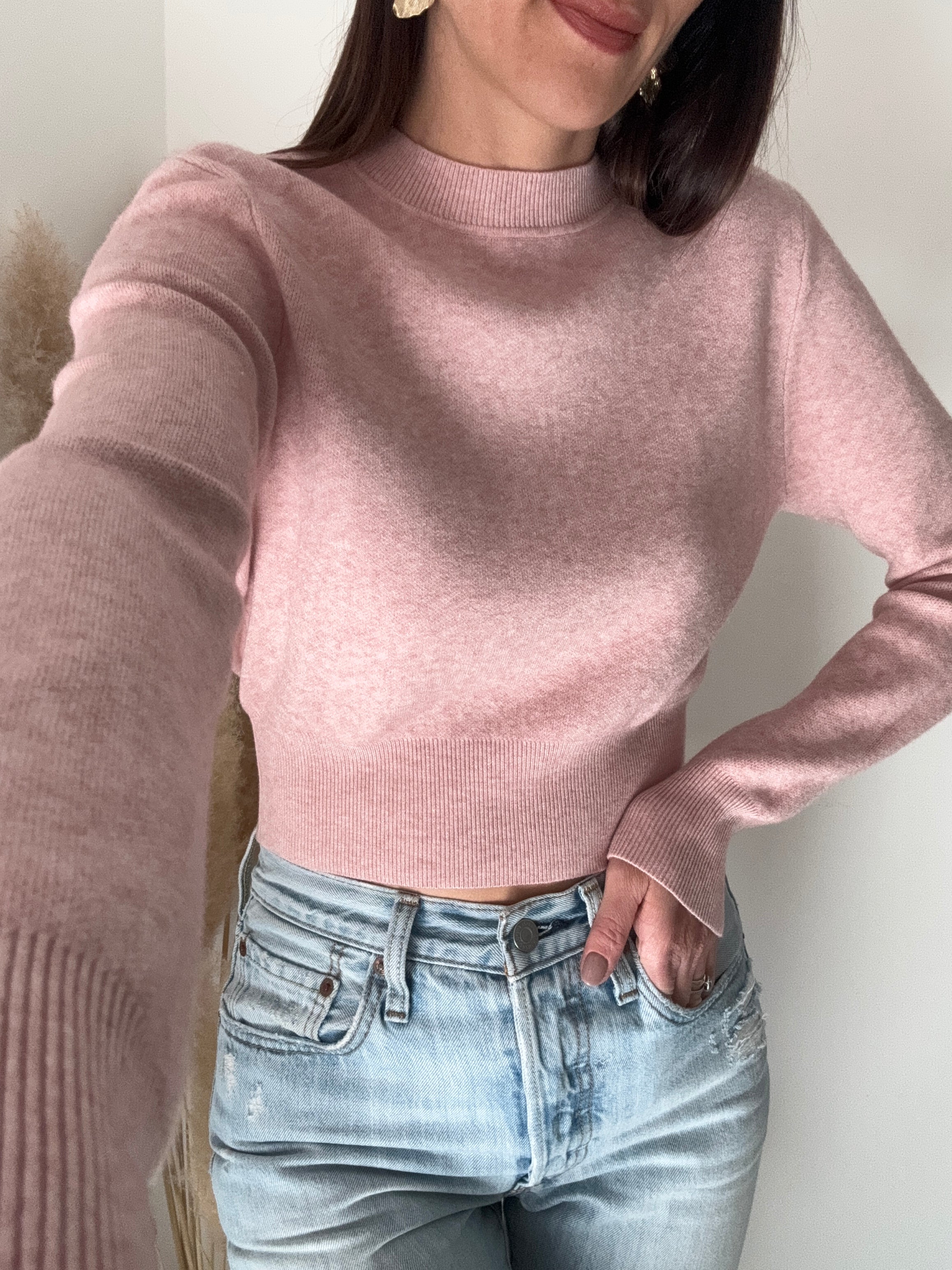 MAGLIONE IN FILO GIROCOLLO ROSA